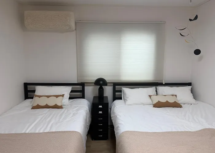 Wehouse Mapo 위하우스 마포 대흥역 5분 홍대 합정 망원시장 명동 연남 경의선숲길 *